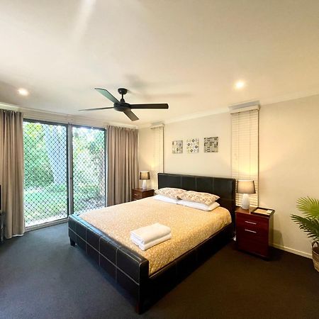 Spacious Hideaway Retreat, Brookfield, Brisbane Bagian luar foto