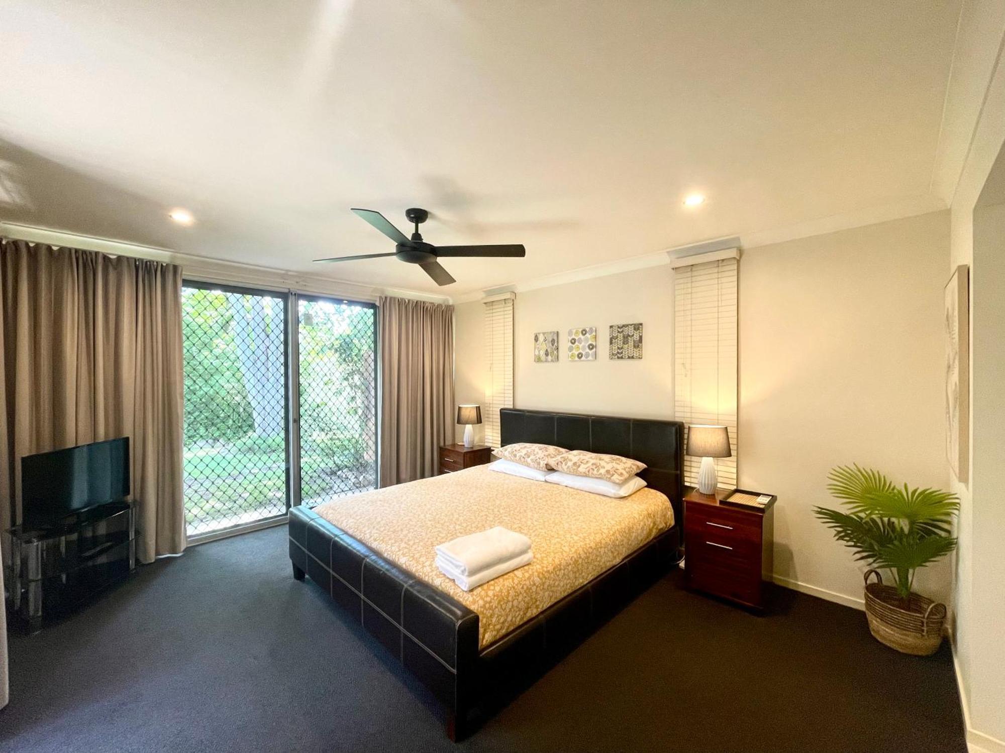 Spacious Hideaway Retreat, Brookfield, Brisbane Bagian luar foto