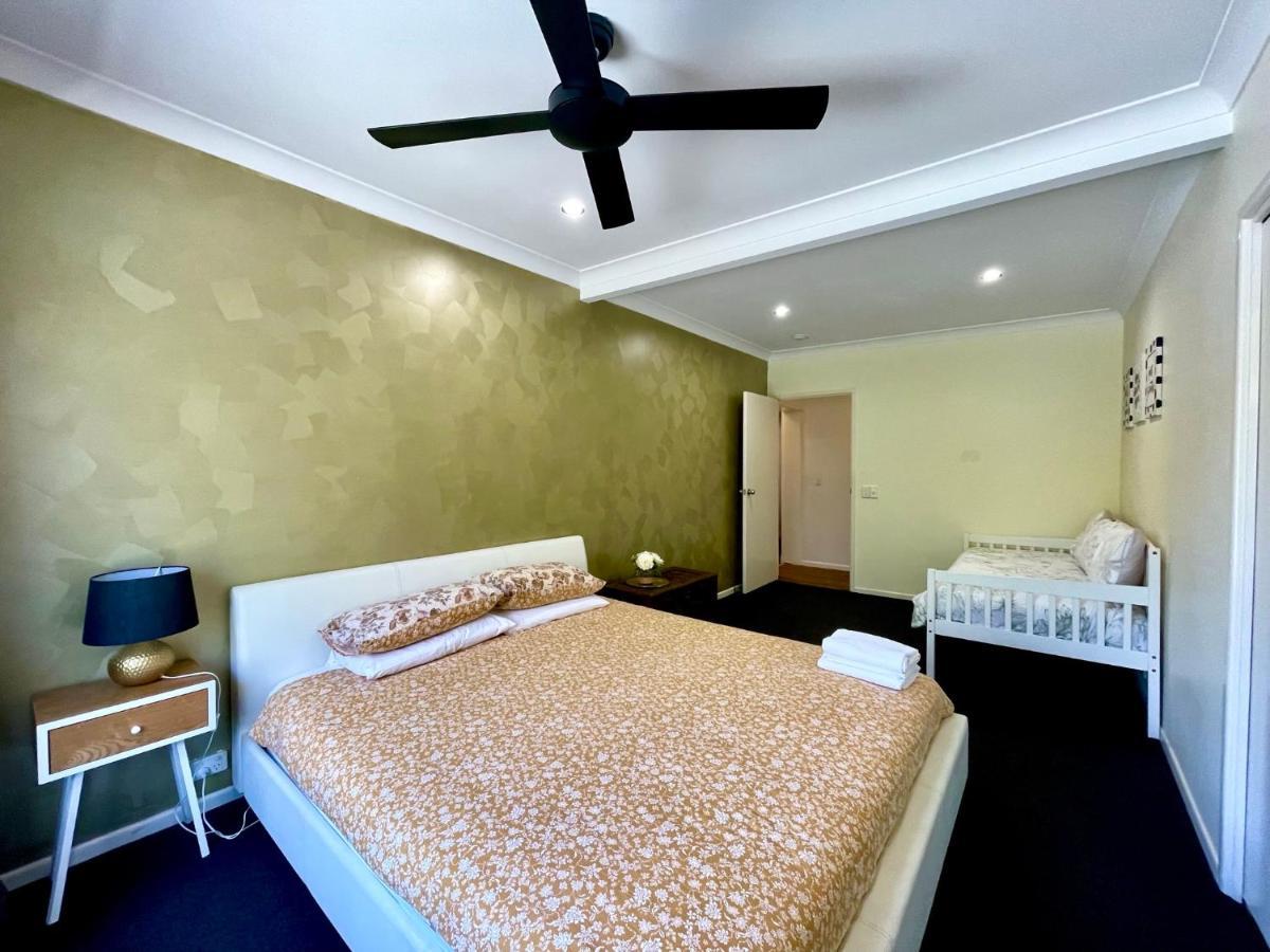Spacious Hideaway Retreat, Brookfield, Brisbane Bagian luar foto
