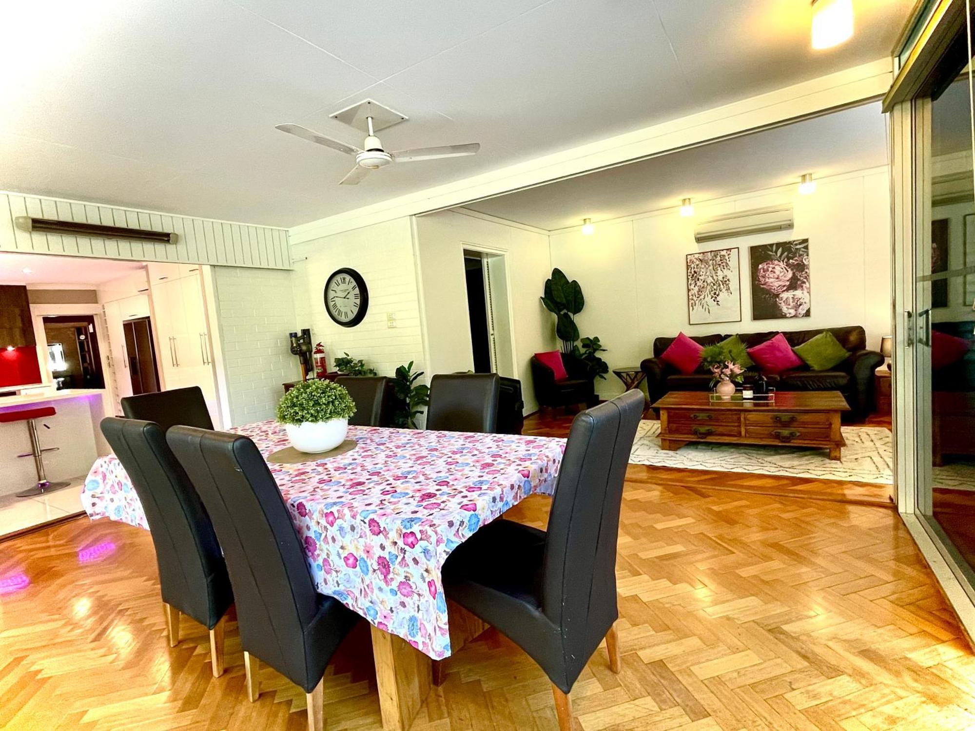 Spacious Hideaway Retreat, Brookfield, Brisbane Bagian luar foto
