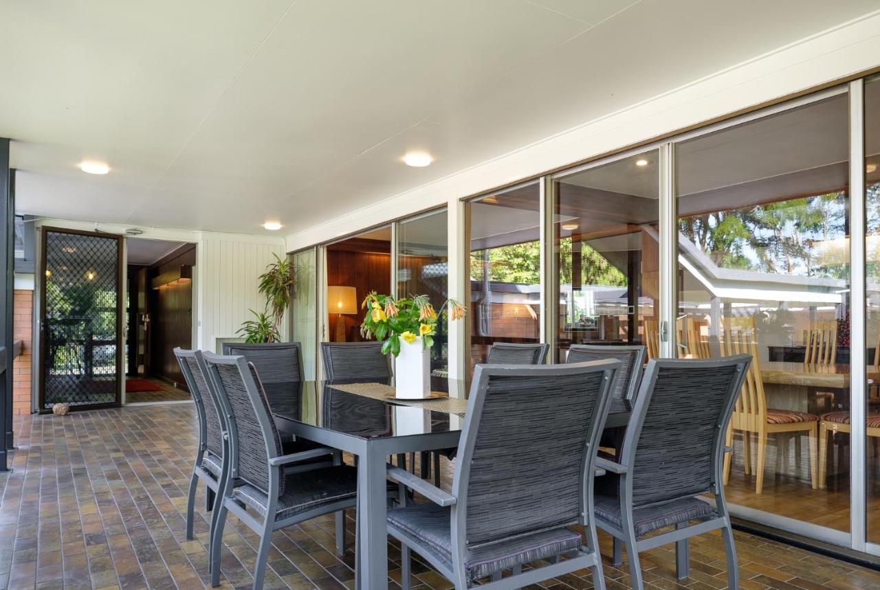 Spacious Hideaway Retreat, Brookfield, Brisbane Bagian luar foto