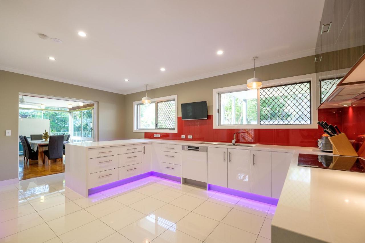 Spacious Hideaway Retreat, Brookfield, Brisbane Bagian luar foto